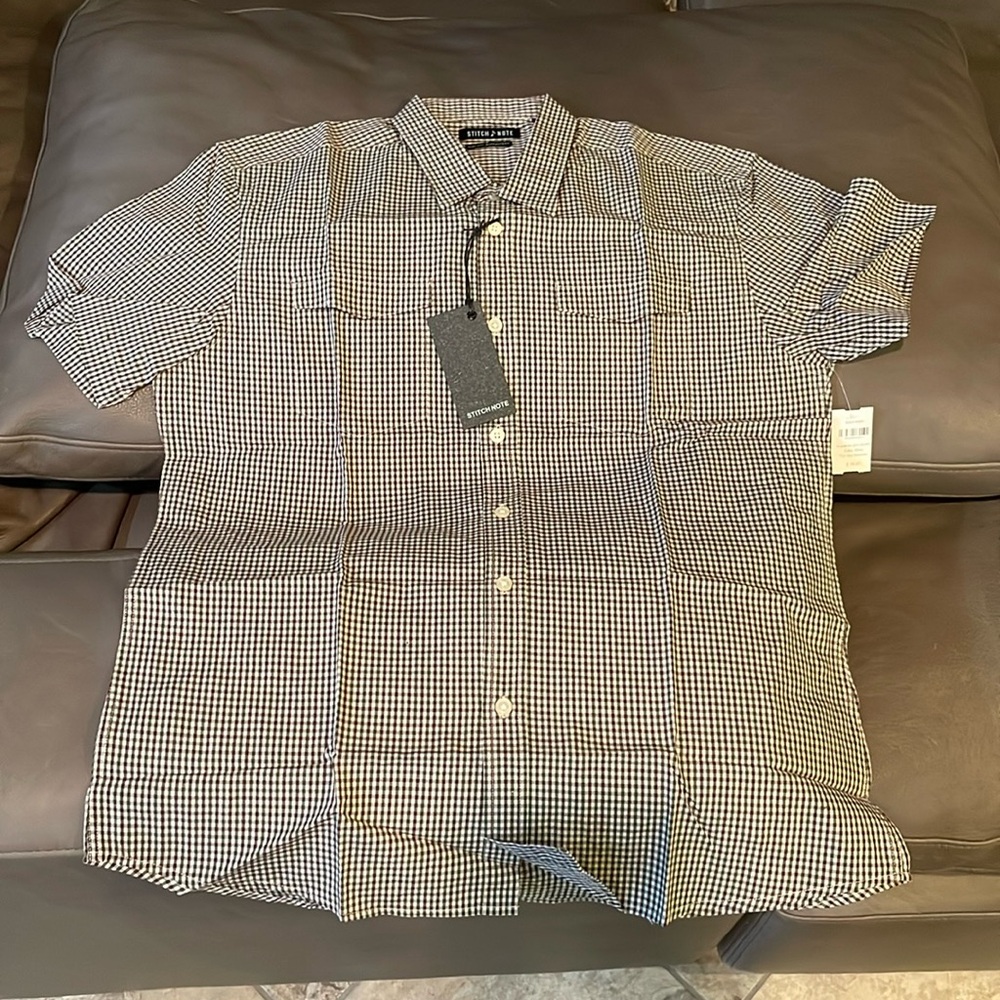 Stitch fix short sleeve button down. New with tags.